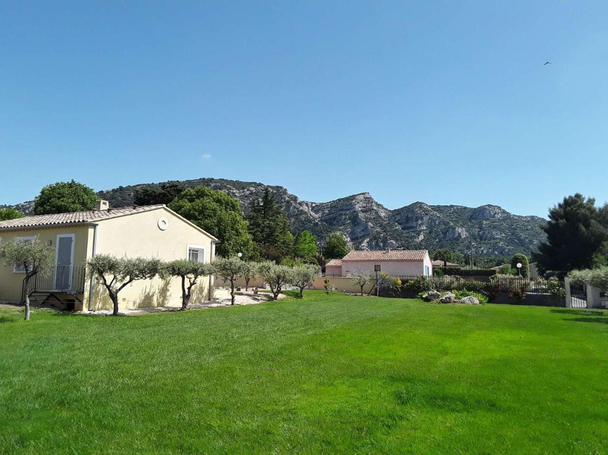 Villa Le Jardin Des Tourterelles Robion en Luberon Esterno foto